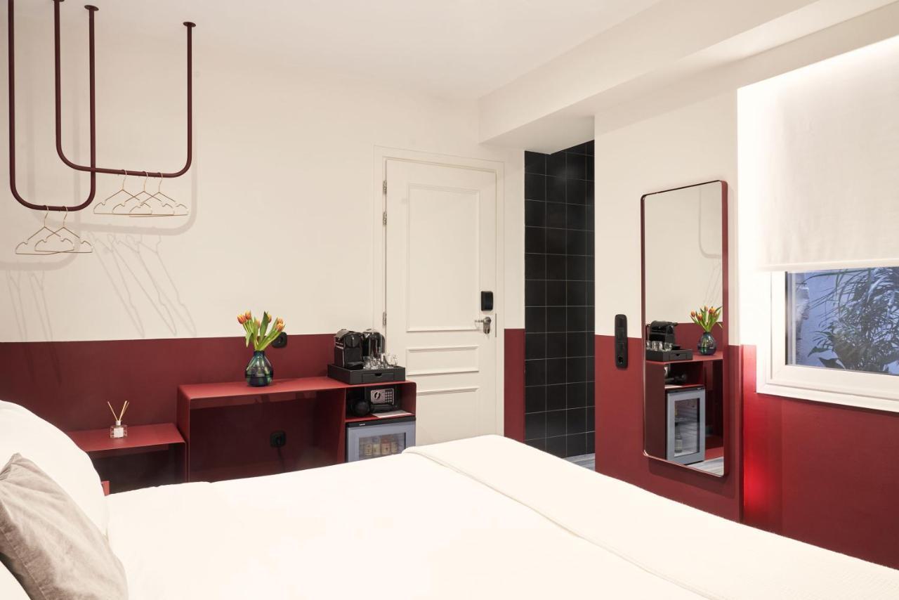 Athens4 Hotel